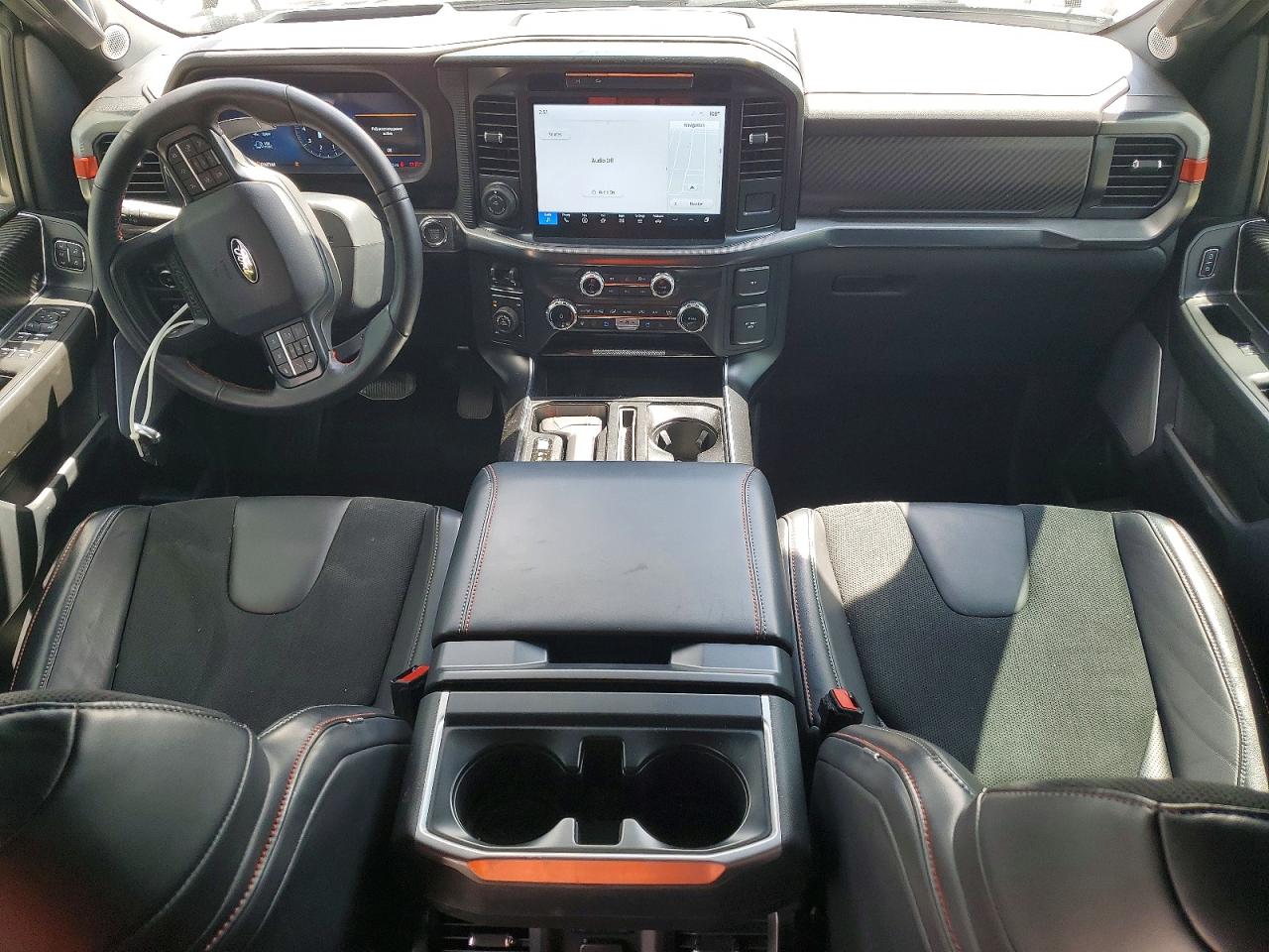 2025 Ford F150 VIN 1FTFW1RG9SFA23940 photo 8