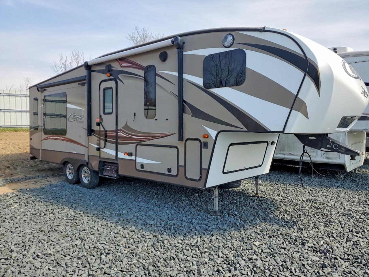 2015 KEYSTONE Cougar VIN 4YDF28S26F2506203 photo 1