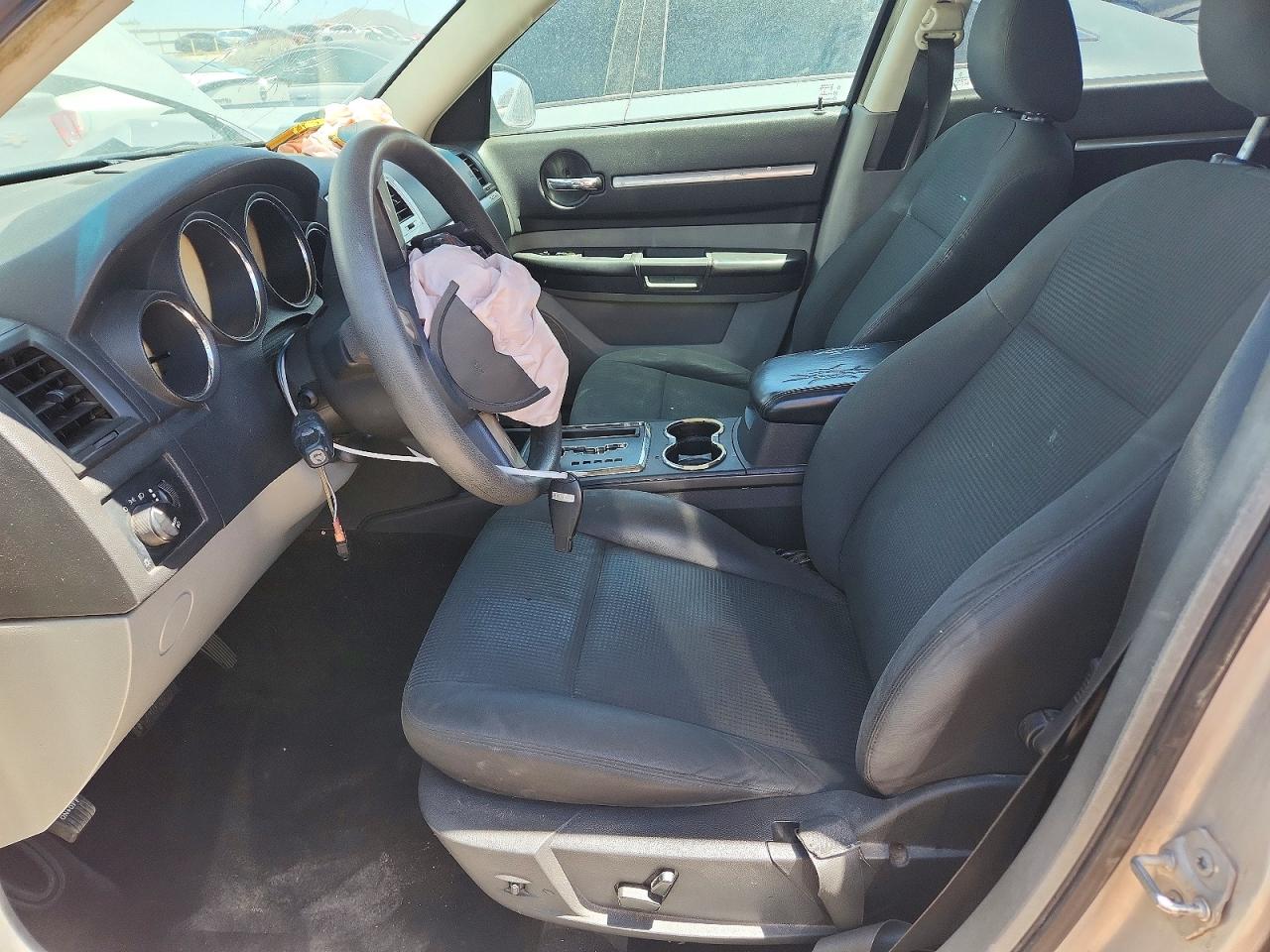 2008 DODGE Magnum VIN 2D4FV37VX8H242531 photo 7