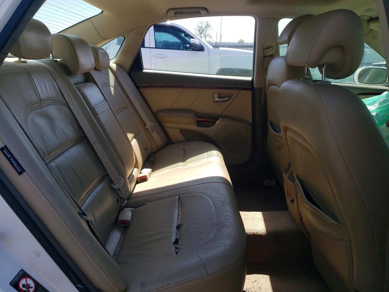 2008 Hyundai Azera VIN KMHFC46F88A297332 photo 10