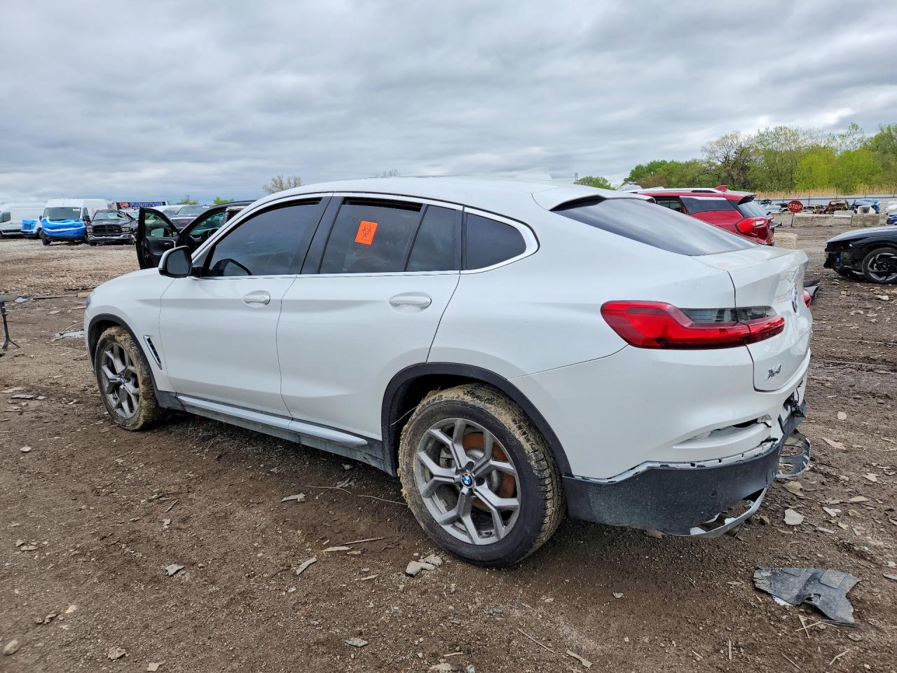 2020 BMW X4 VIN 5UX2V1C00L9B80464 photo 2