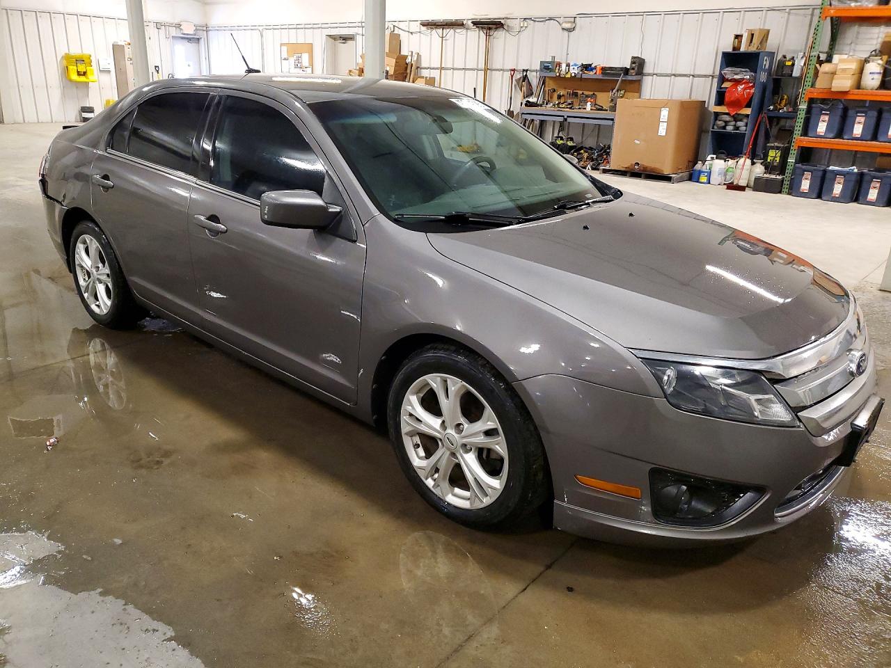 2012 Ford Fusion VIN 3FAHP0HA2CR356696 photo 4
