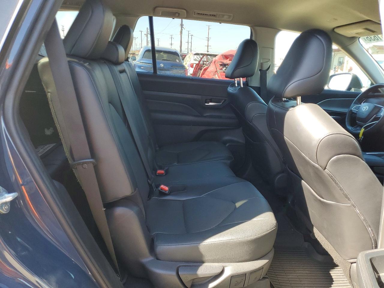 2024 TOYOTA All other VIN 5TDAAAB55RS048362 photo 11