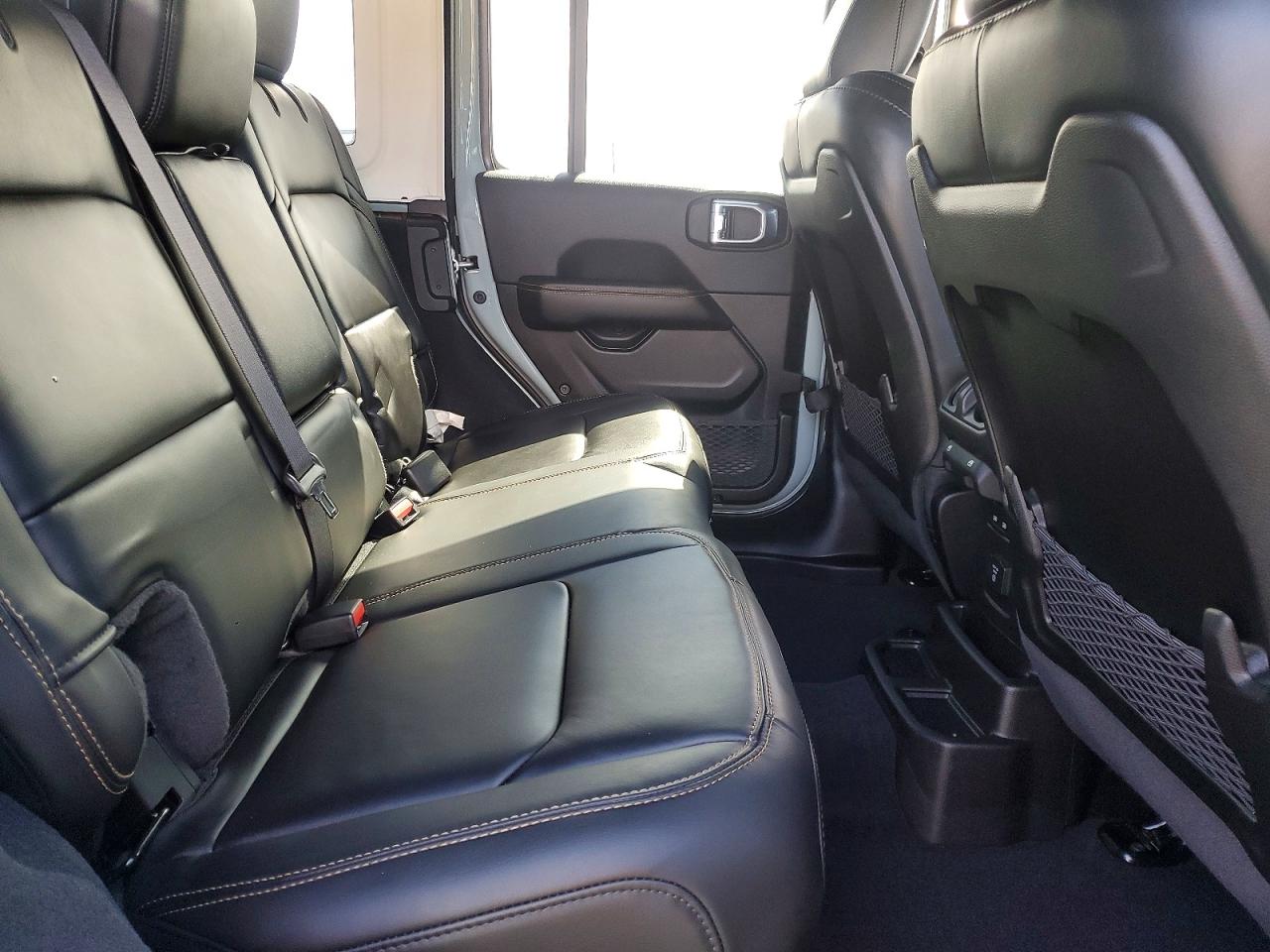 2024 Jeep Wrangler / VIN 1C4RJXSJ4RW320872 photo 10