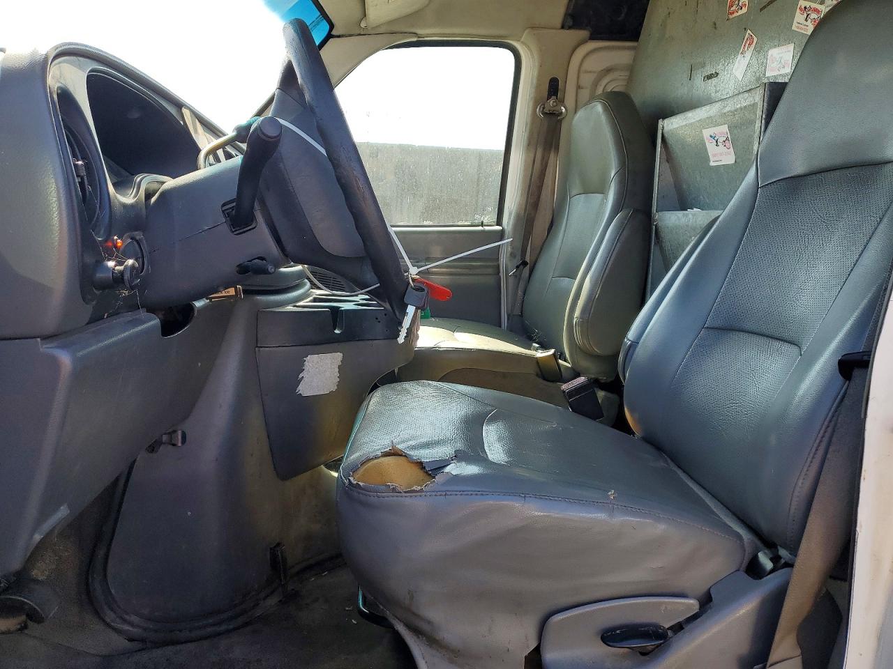 2008 Ford Econoline VIN 1FTSE34L08DA22522 photo 7