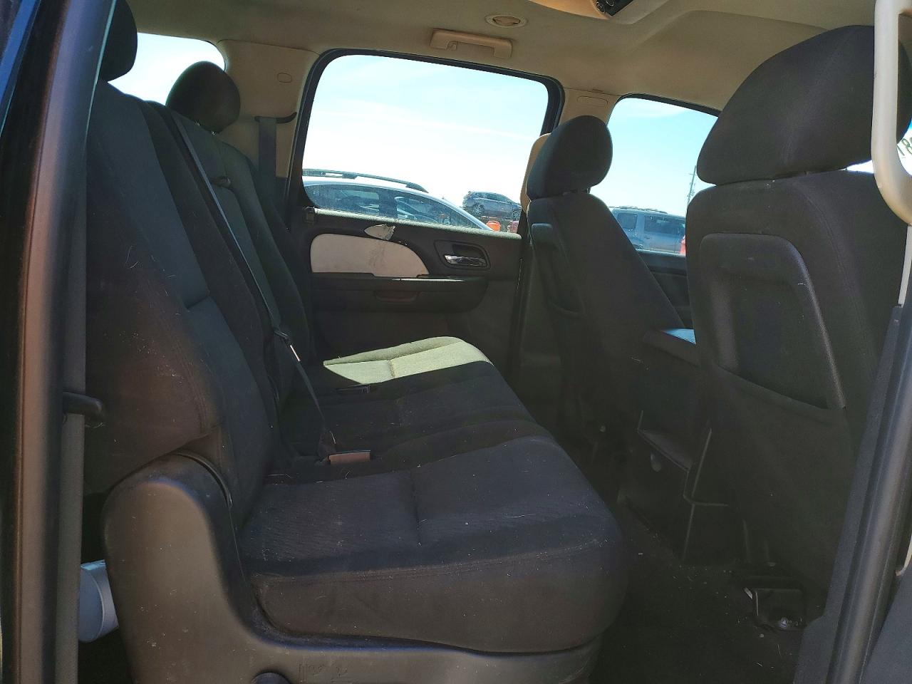 2010 CHEVROLET Suburban VIN 1GNUKHE31AR225576 photo 10