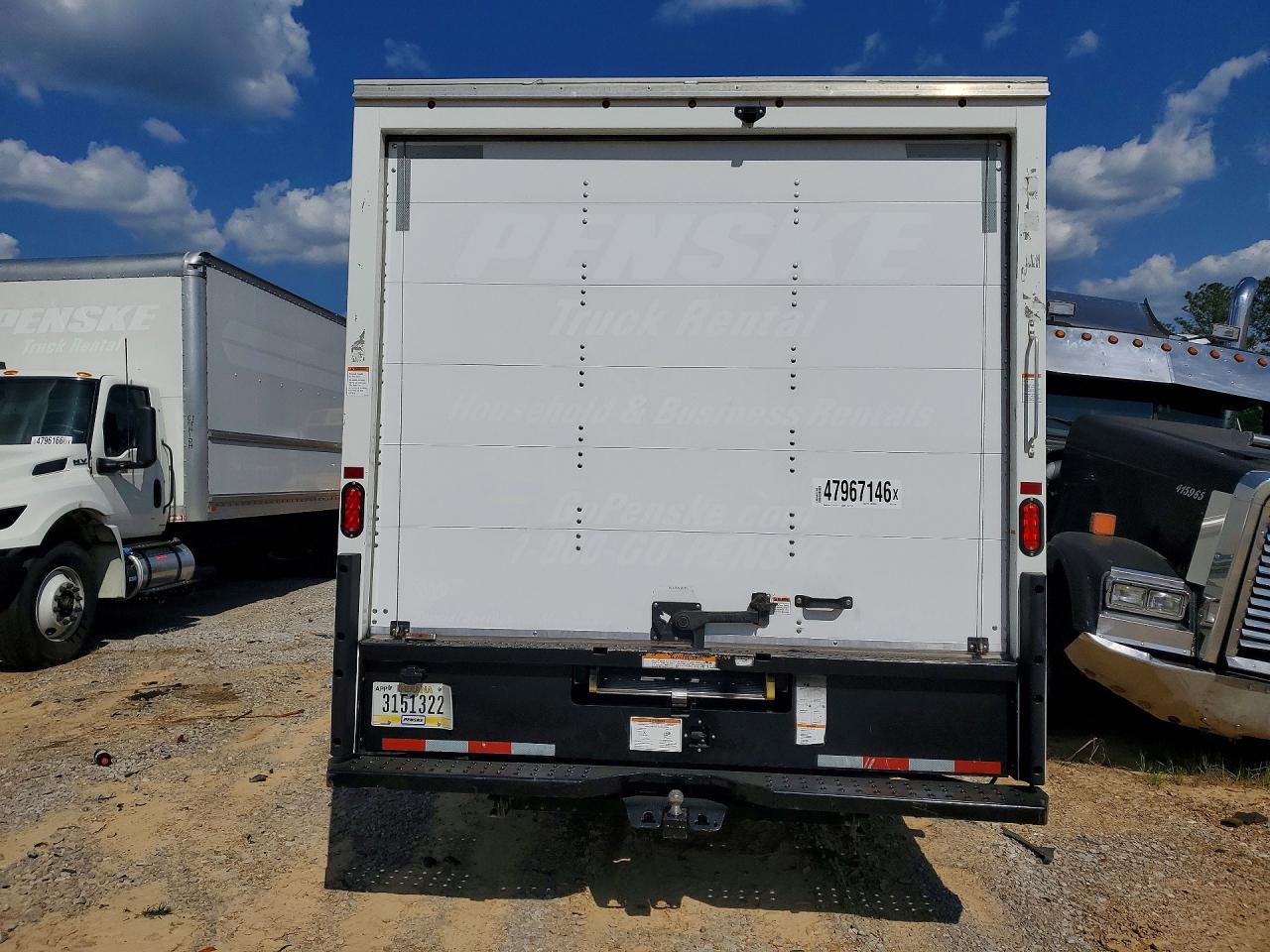 2021 GMC Savana VIN 7GZ37TC7XMN011313 photo 6