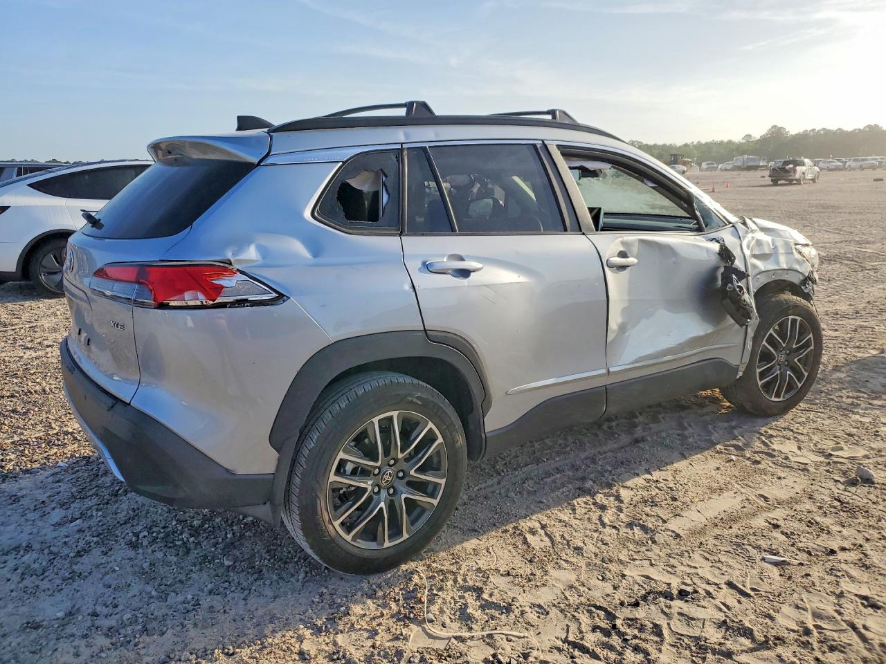 2026 Toyota All other VIN 7MUDAAAGXTV158207 photo 3