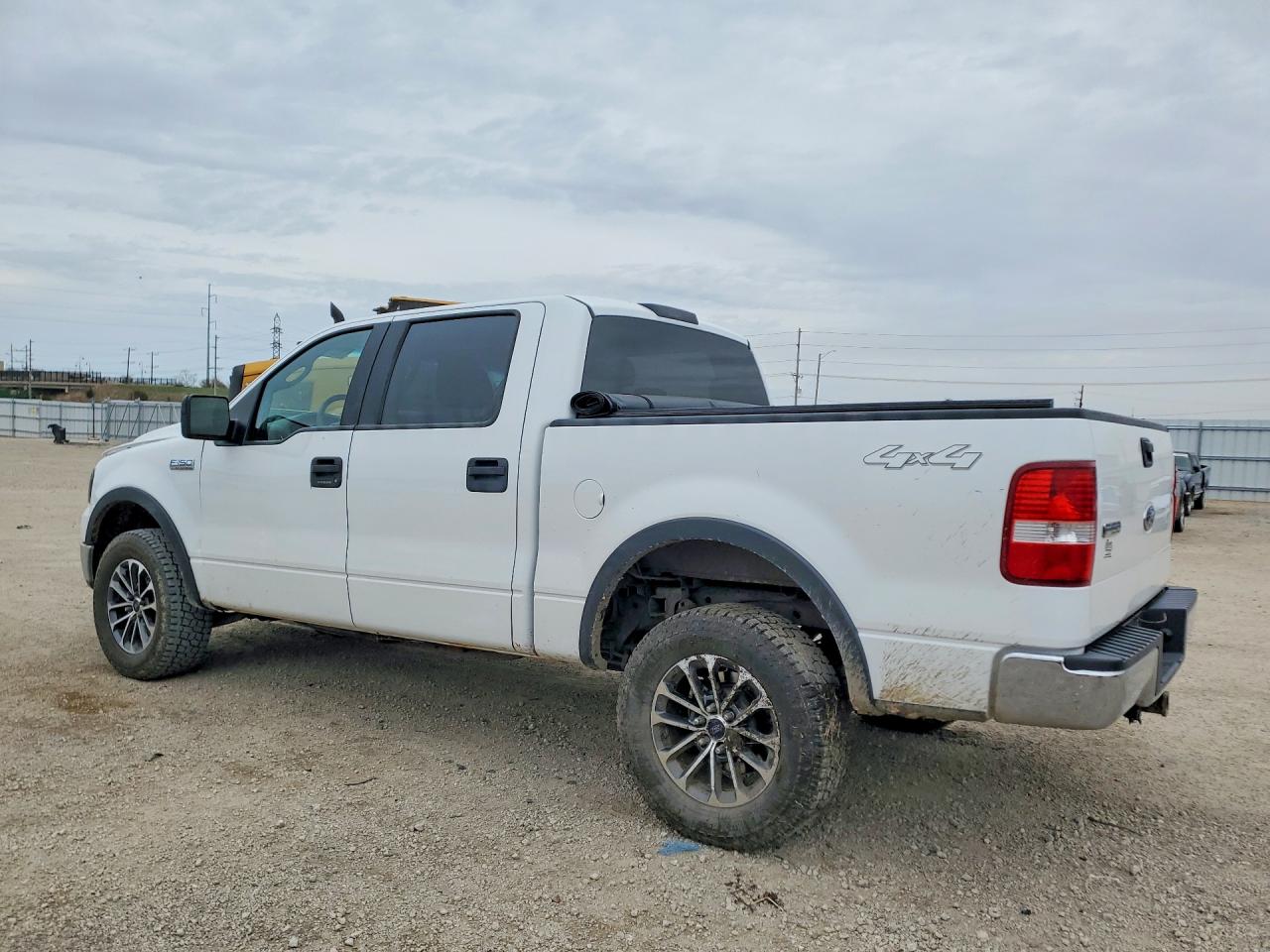 2005 Ford F150 VIN 1FTPW14535KC36100 photo 2