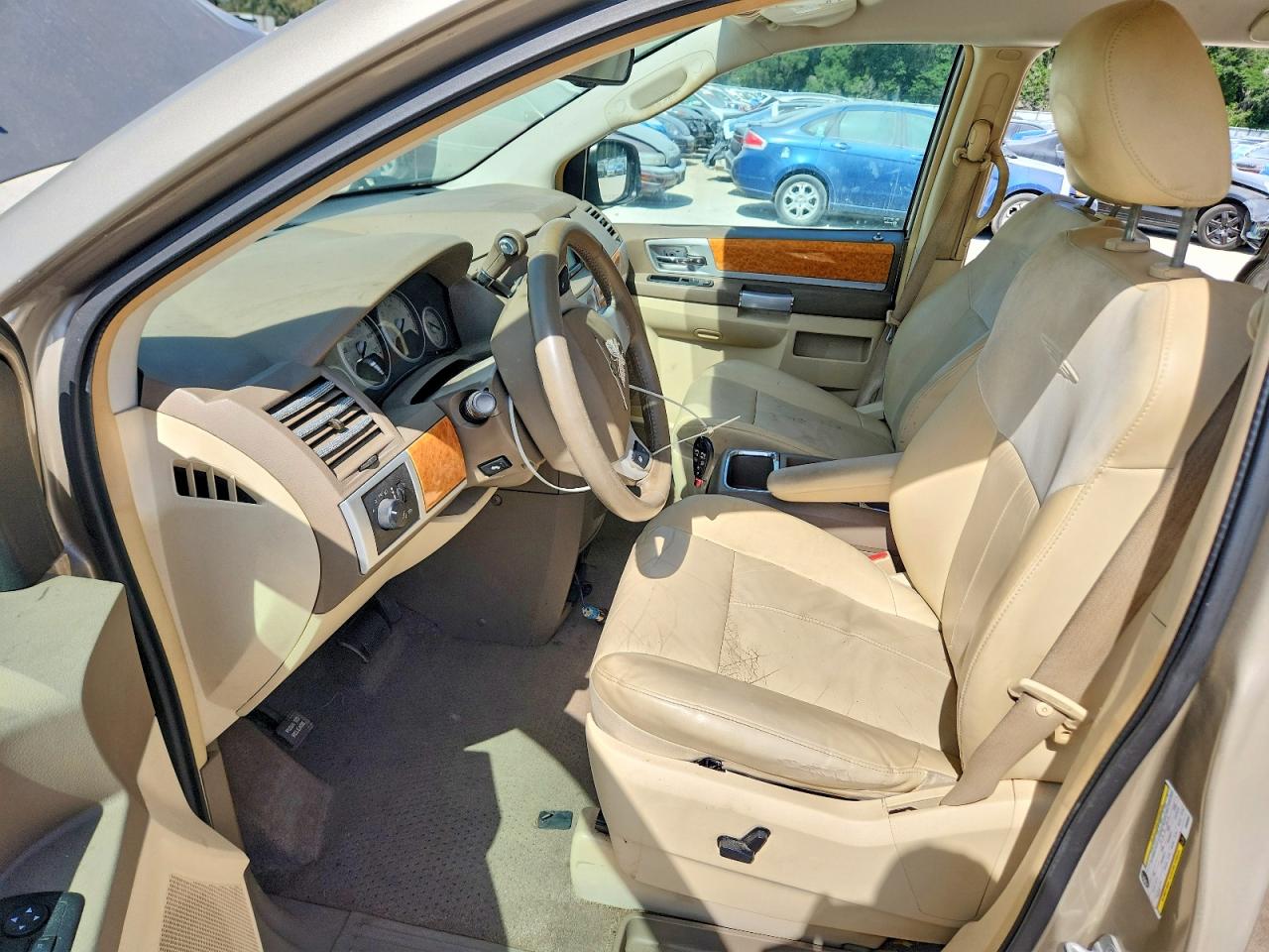 2008 Chrysler Minivan VIN 2A8HR64XX8R689557 photo 7
