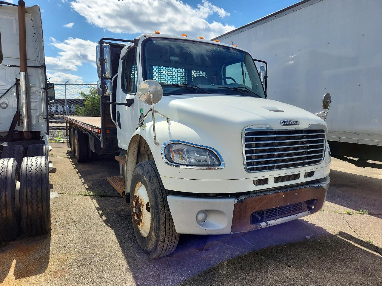 2013 FREIGHTLINER All other VIN 3ALHCYBS7DDFJ4570 photo 4
