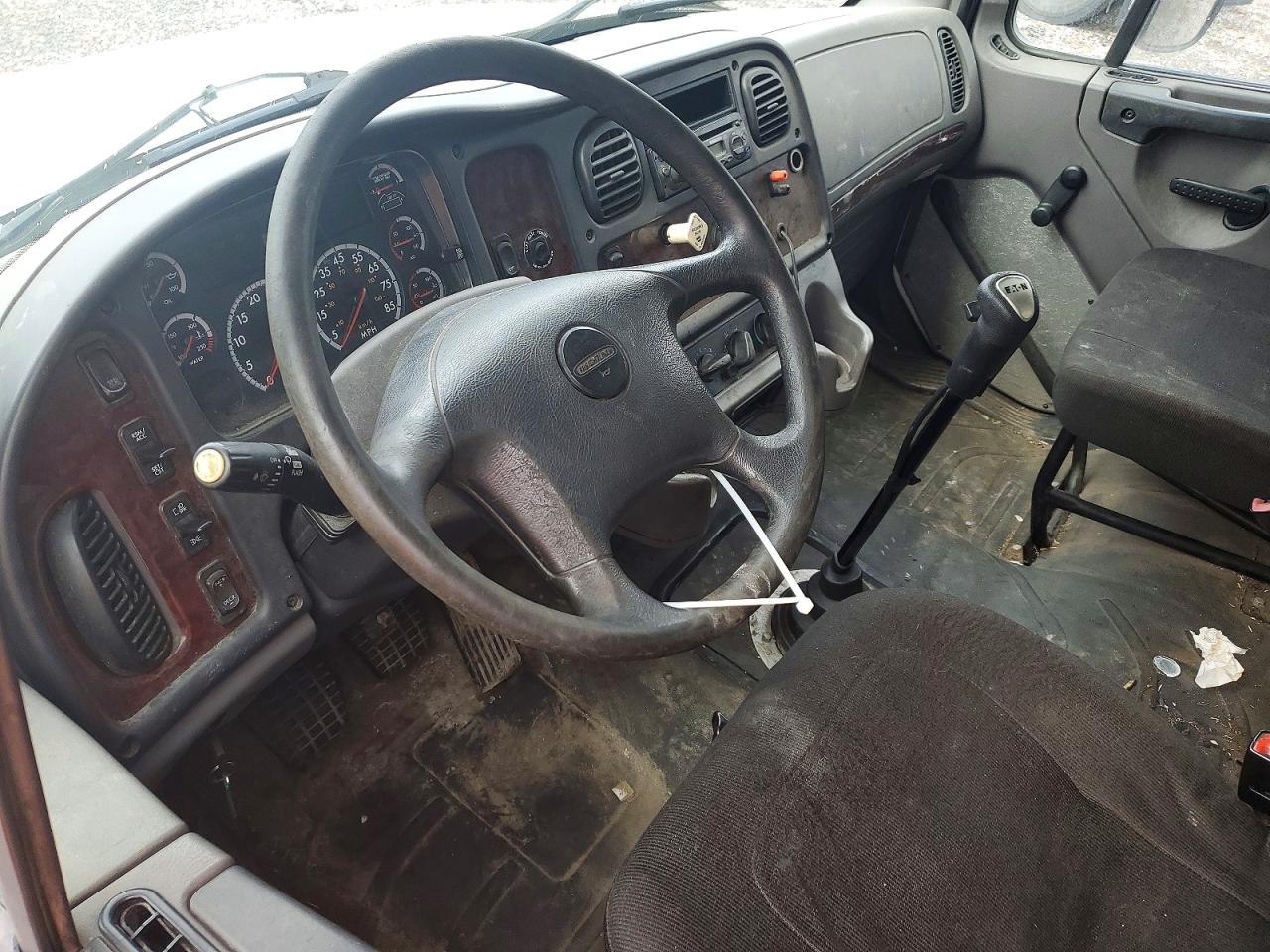 2014 FREIGHTLINER All other VIN 1FVHCYCY4EHFL3852 photo 8