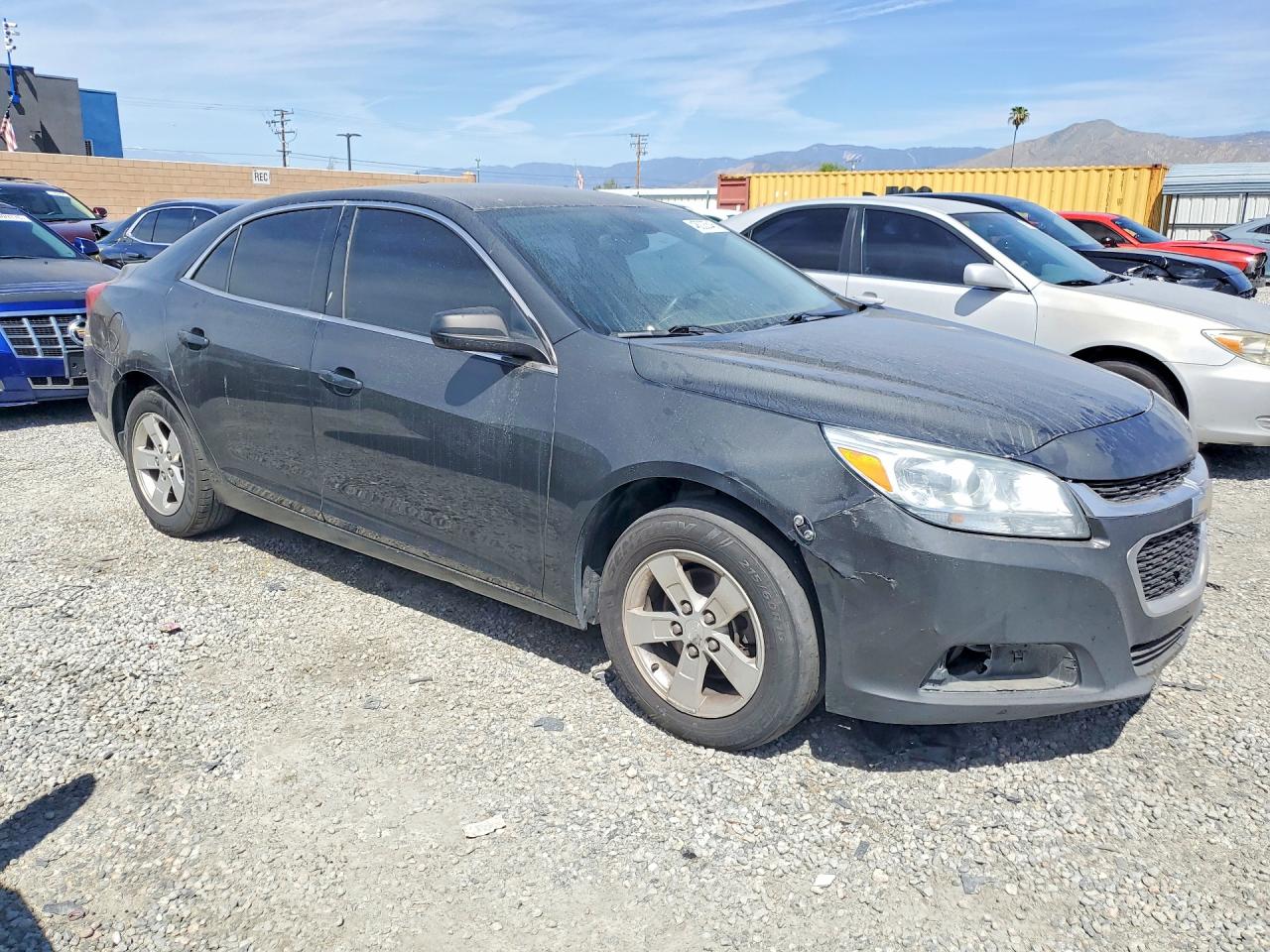 2015 Chev Malibu VIN 1G11A5SL8FF266631 photo 4