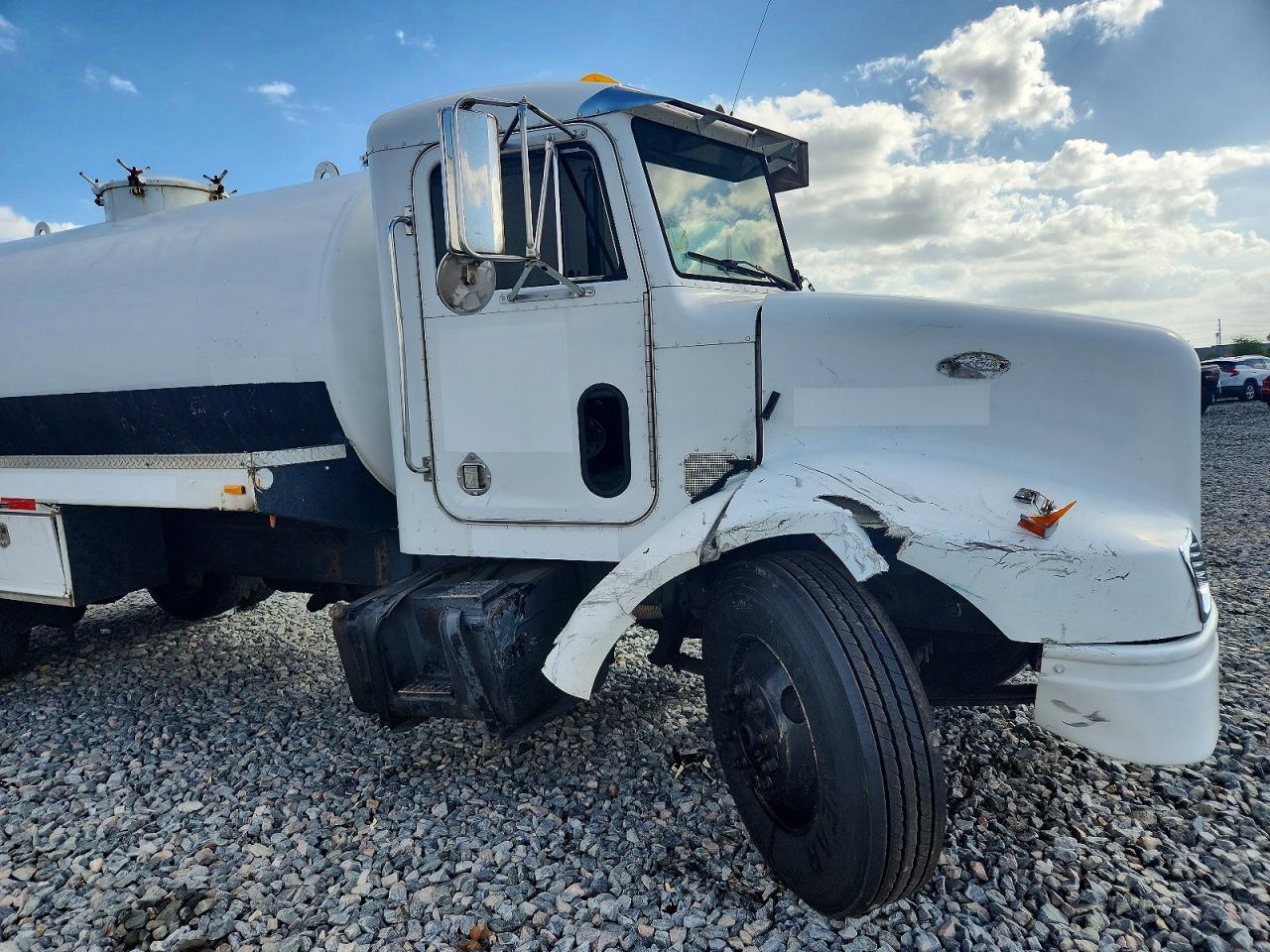 2002 PETERBILT All other VIN 2NPNHD7X72M556314 photo 9