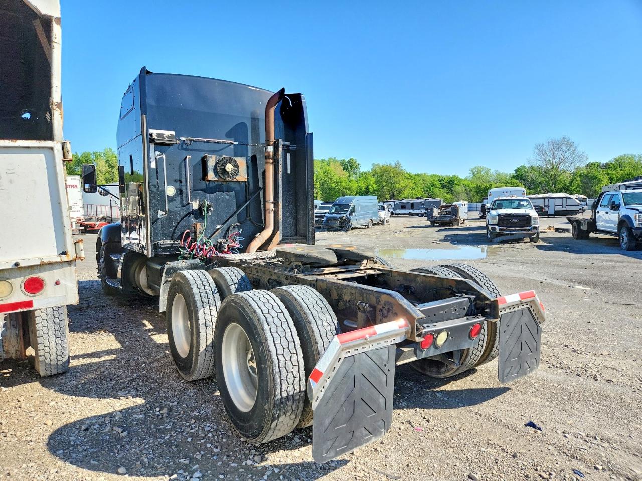 2009 KENWORTH All other VIN 1XKADB9X09J221288 photo 3