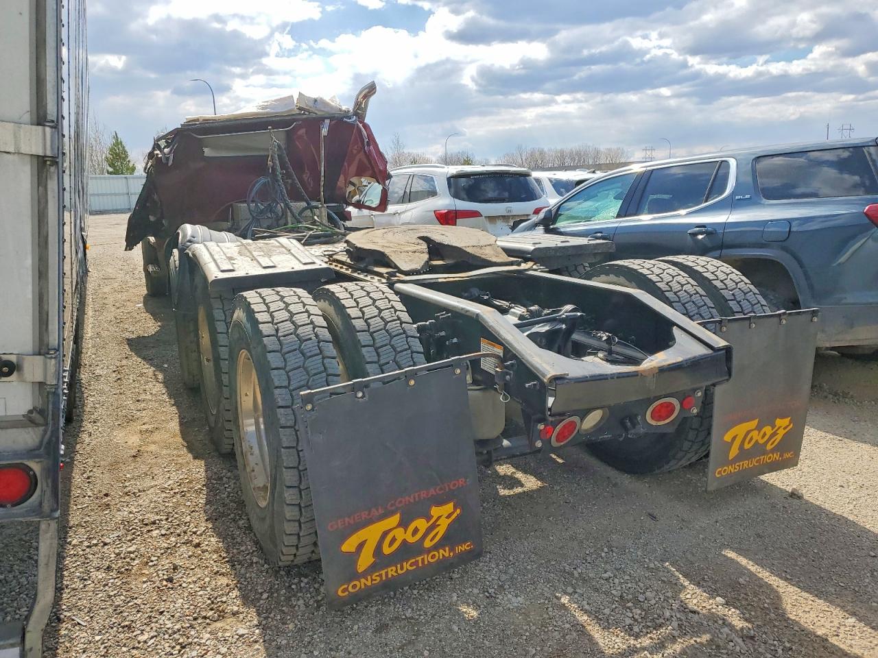 2023 MACK All other VIN 1M1GR4GYXPM038300 photo 3