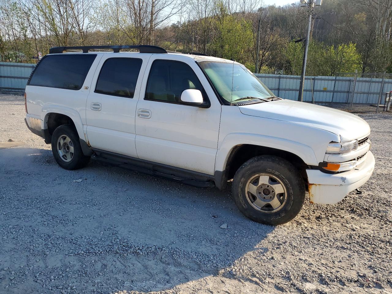 2003 Chevrolet Suburban VIN 3GNFK16Z43G140561 photo 4