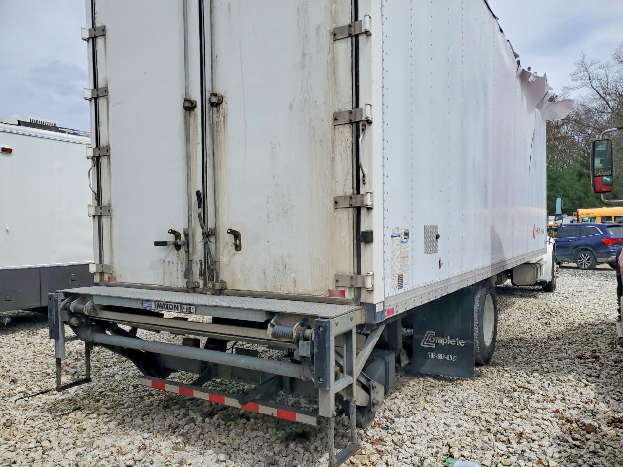 2019 FREIGHTLINER All other VIN 3ALACWD21KDKC6956 photo 3