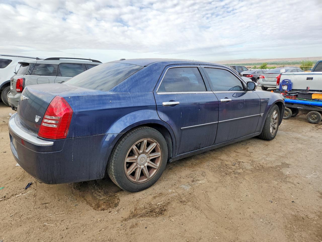 2006 Chrysler 300 VIN 2C3KA63H06H350697 photo 3