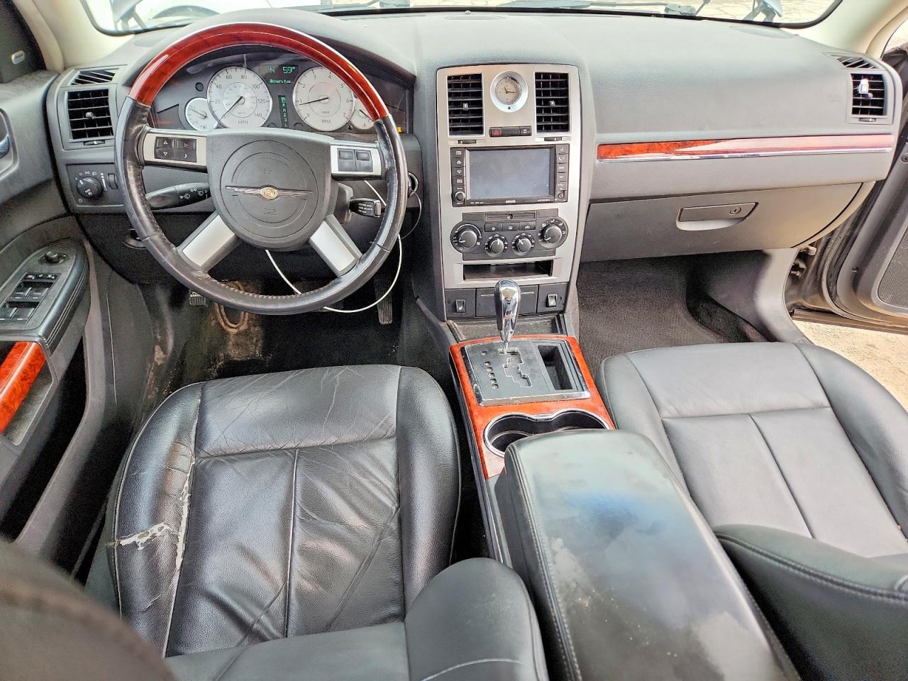 2008 Chrysler 300 VIN 2C3LA33G78H149098 photo 8