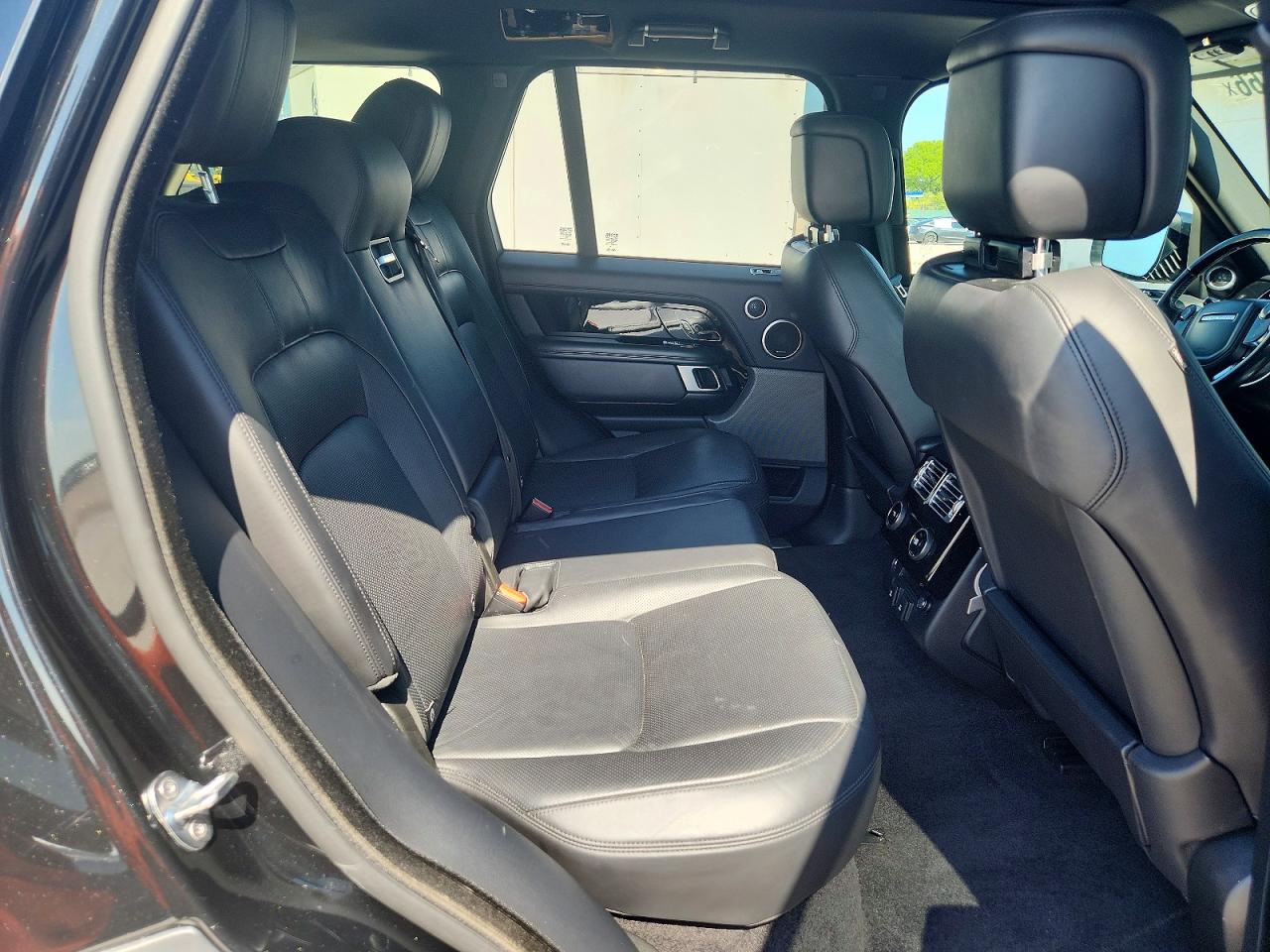 2018 Land Rangerover VIN SALGS2RE4JA395548 photo 11