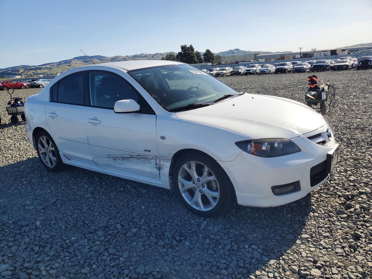 2008 MAZD 3 VIN JM1BK324081129334 photo 4