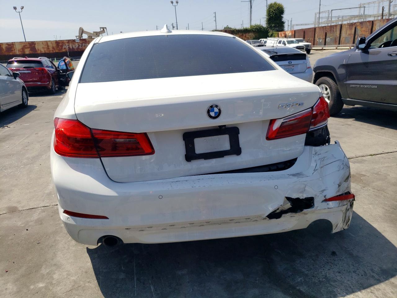 2019 BMW 5 series VIN WBAJA9C59KB393398 photo 6