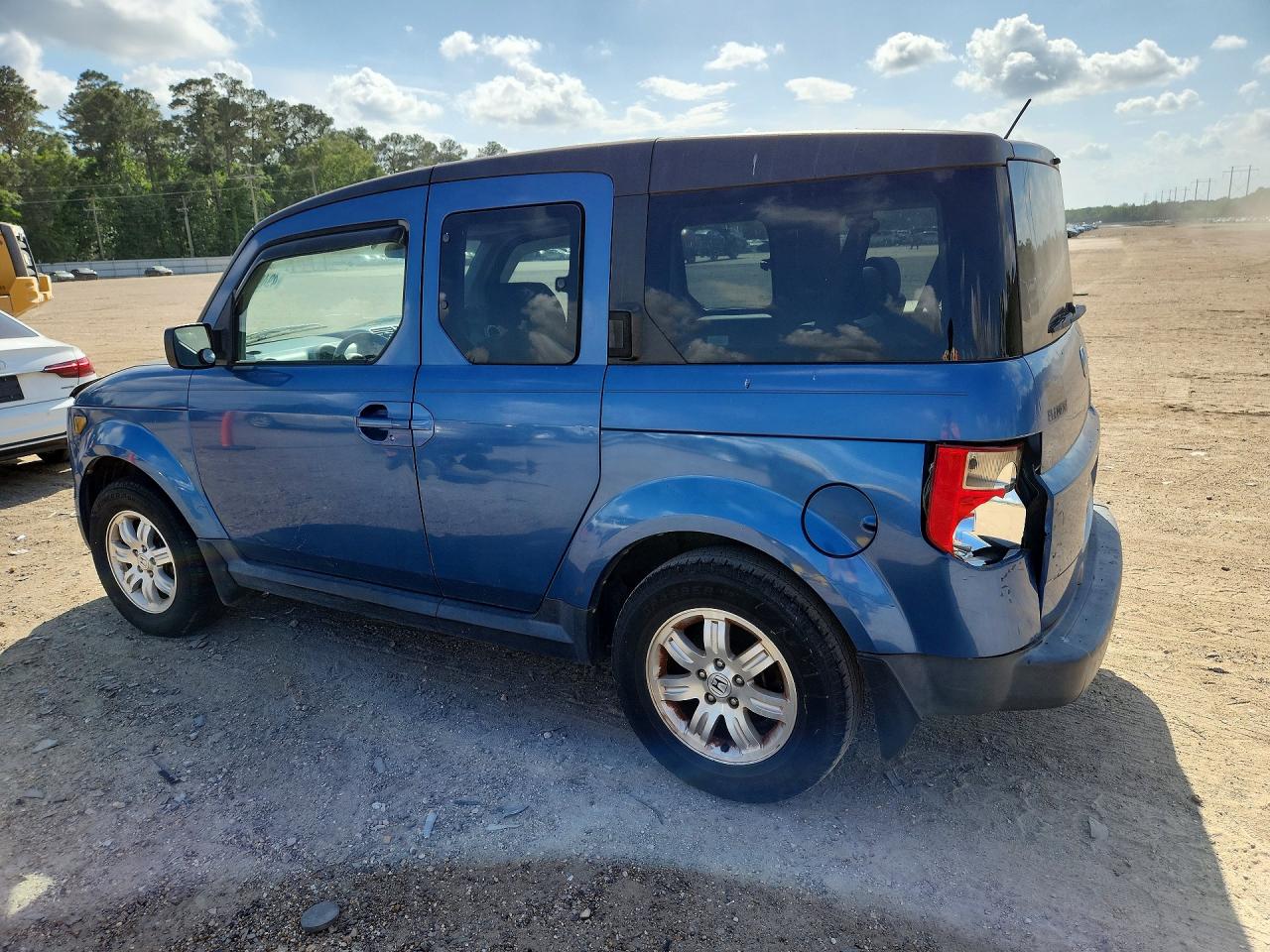 2006 Honda Element VIN 5J6YH287X6L017723 photo 2