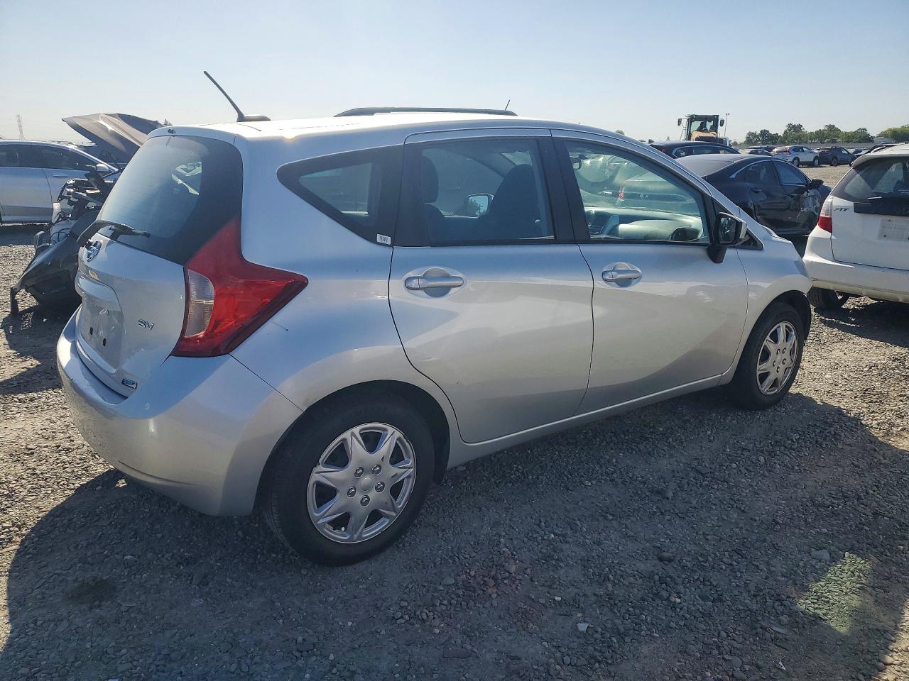 2016 Niss Versa VIN 3N1CE2CP8GL364430 photo 3