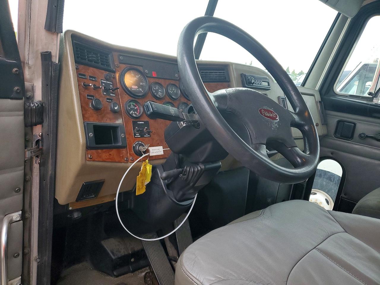2003 PETERBILT All other VIN 2NPNHZ7X63M597127 photo 8