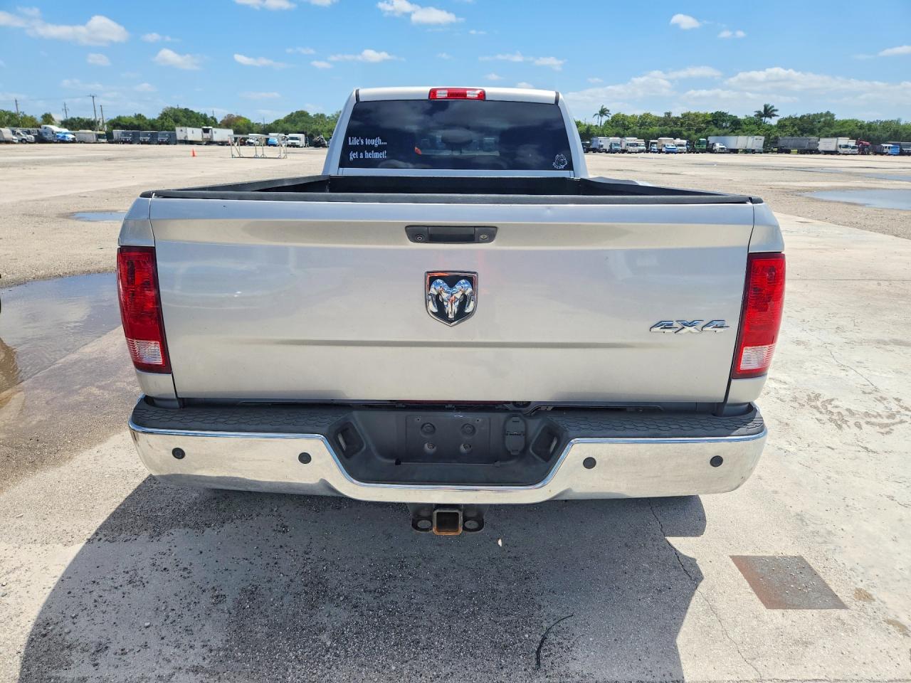 2015 Ram 3500 VIN 3C63RRGL9FG666650 photo 6