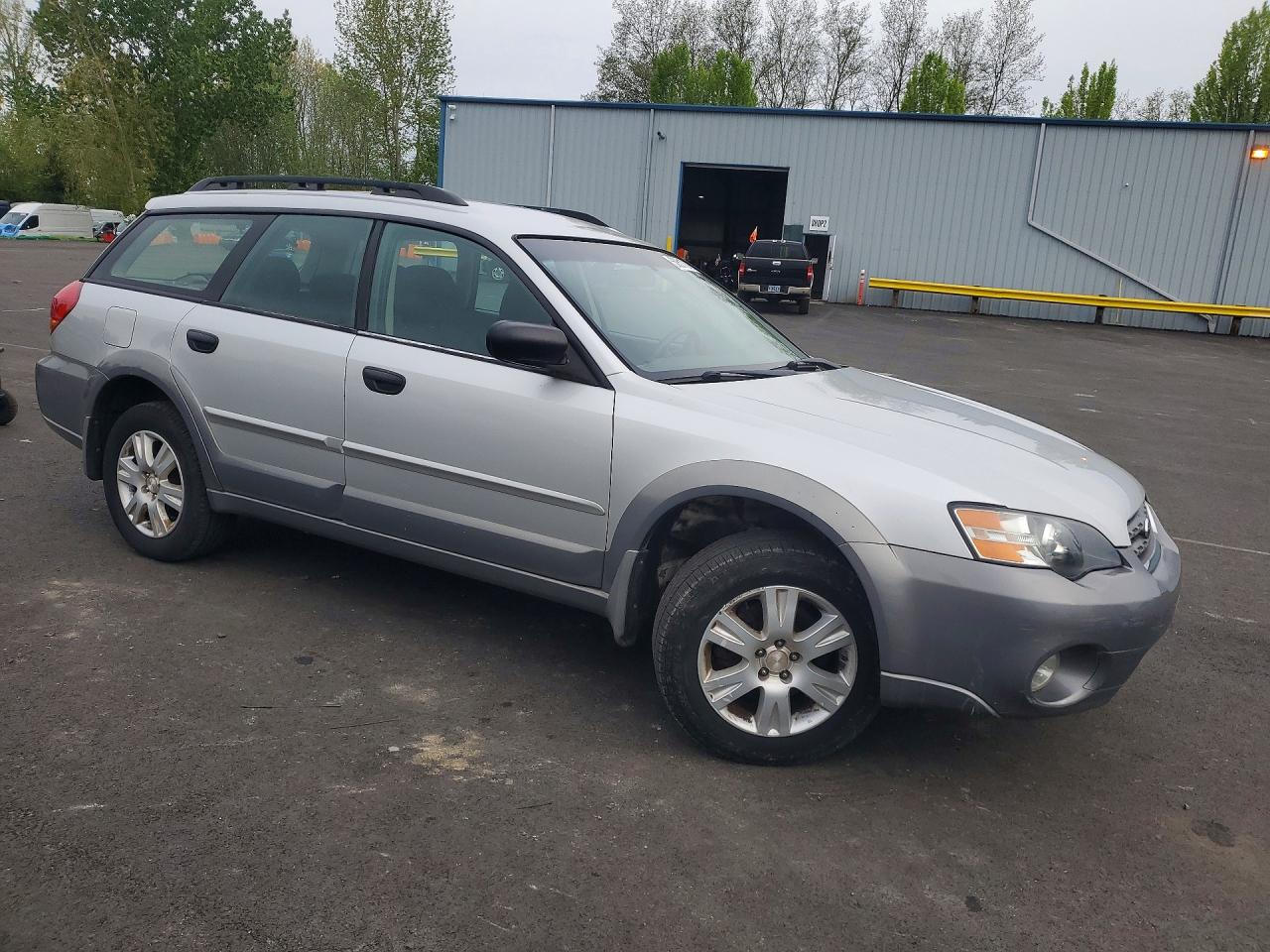 2005 Subaru LEGACY VIN 4S4BP61CX57351461 photo 4