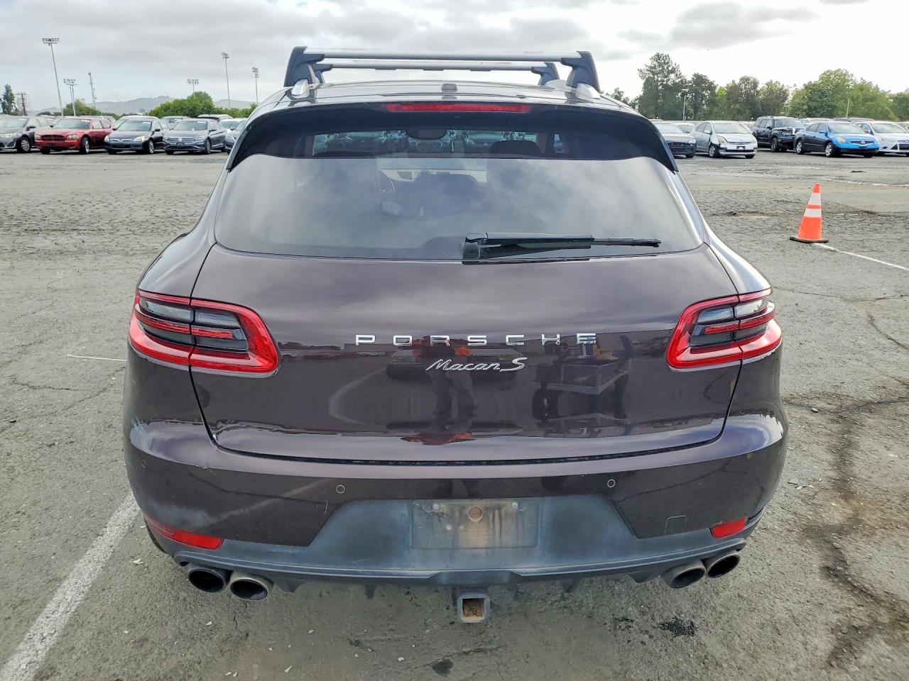 2017 PORSCHE Macan VIN WP1AB2A51HLB13257 photo 6