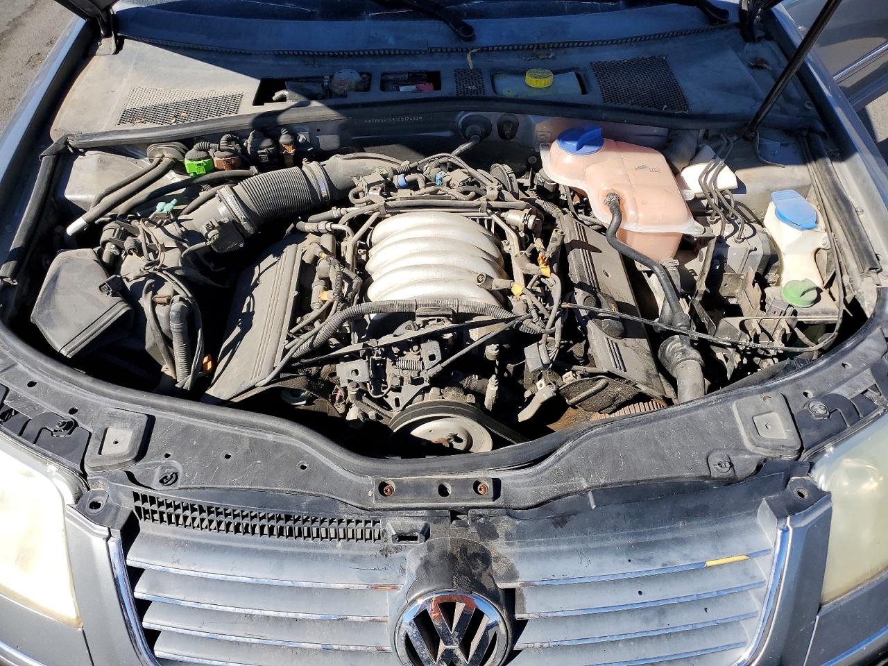 2003 Volkswagen Passat VIN WVWWH63B63E317453 photo 11
