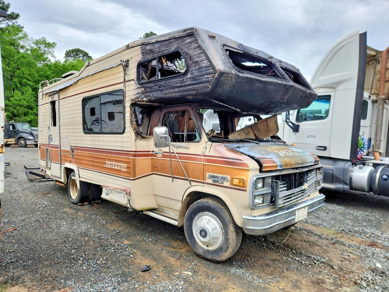 1984 FLEETWOOD G series VIN 2GBJG31M8E4160726 photo 1