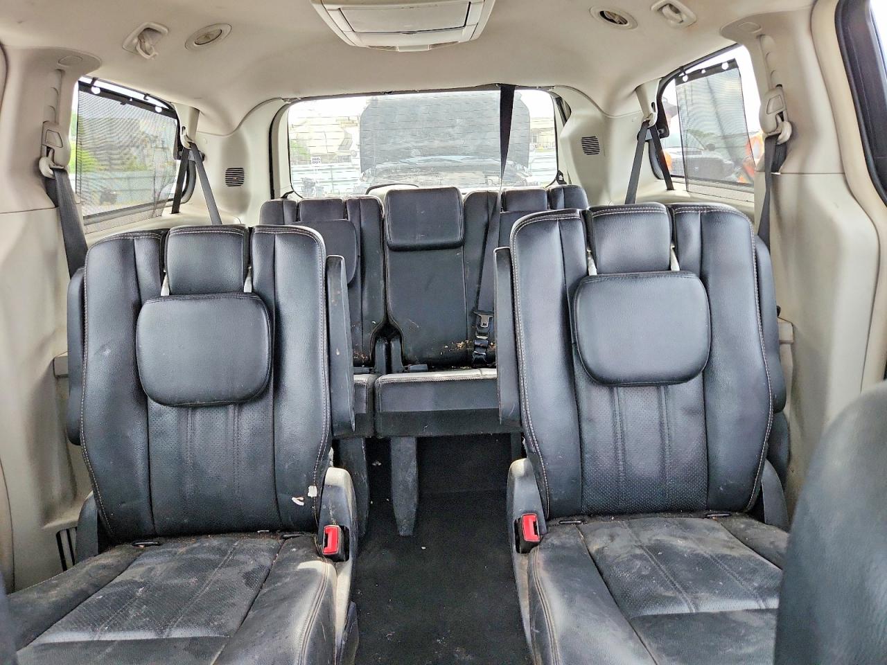 2014 Chrysler Minivan VIN 2C4RC1CG9ER316605 photo 10