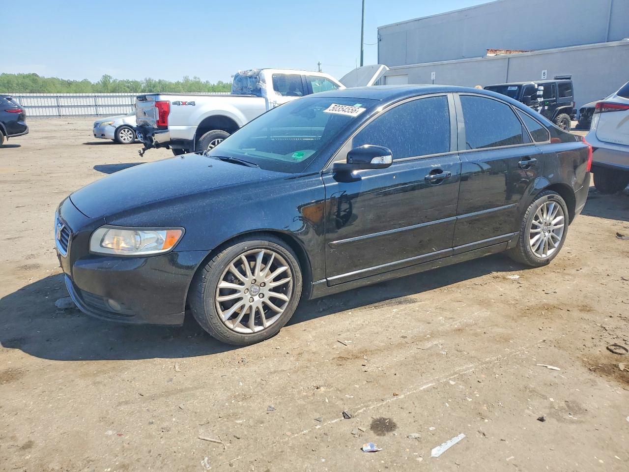 2009 Volvo S40 VIN YV1MS382392463359 photo 1