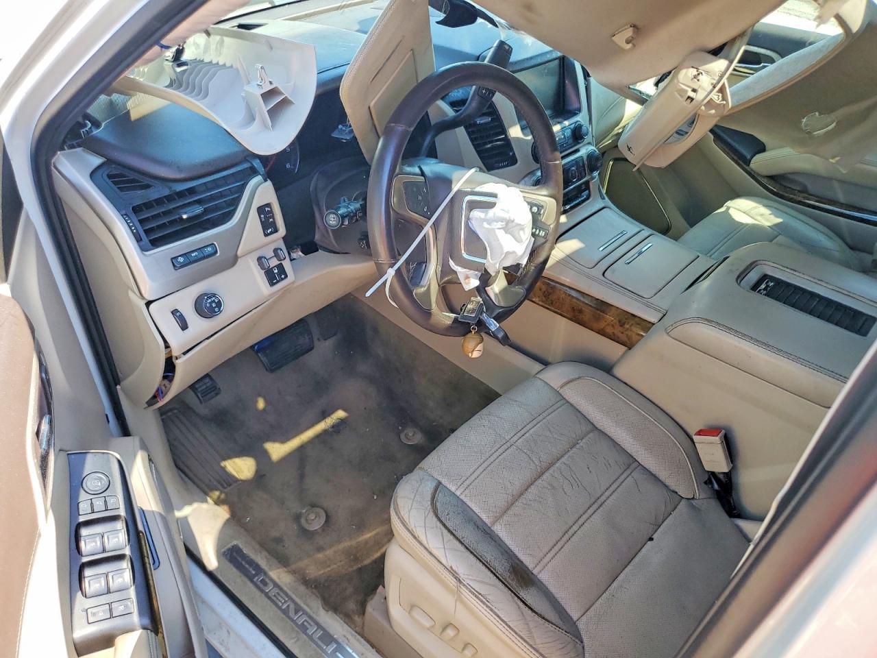 2016 GMC Yukon VIN 1GKS1CKJ5GR364003 photo 8