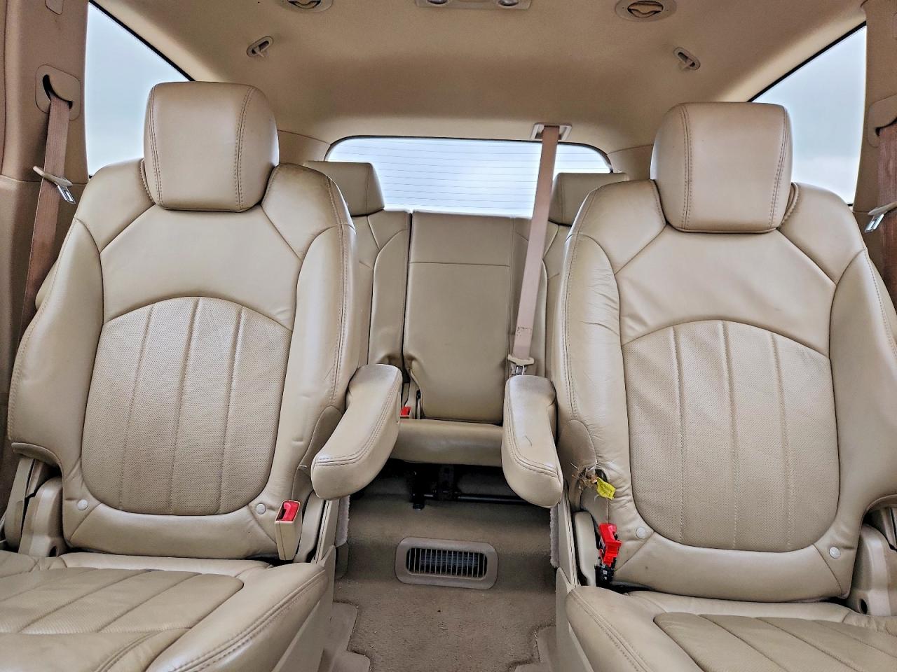 2010 Buick Enclave VIN 5GALRBEDXAJ168039 photo 10