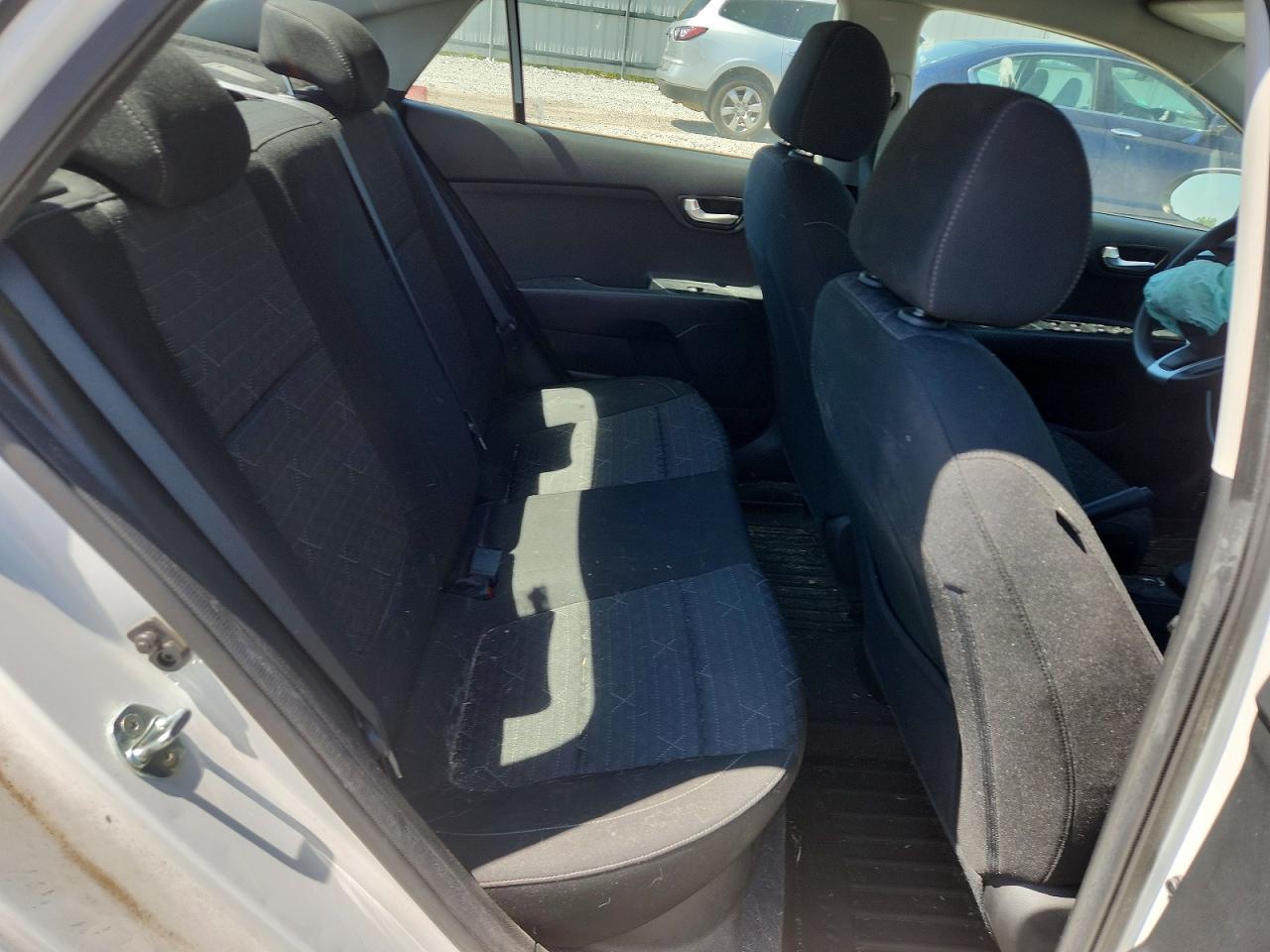 2021 Kia Rio VIN 3KPA24AD3ME392802 photo 10