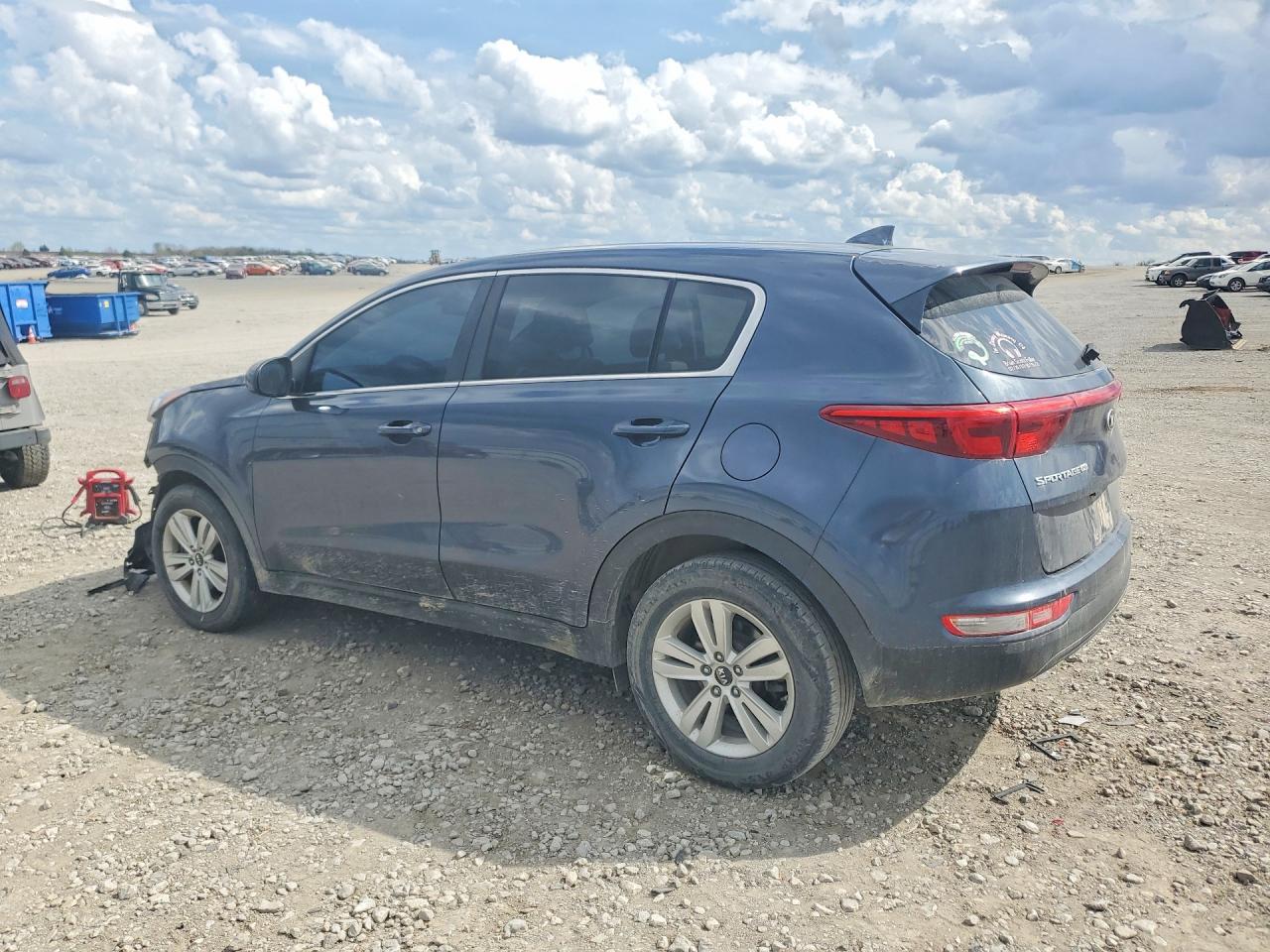 2018 Sportage VIN KNDPM3AC9J7324344 photo 2
