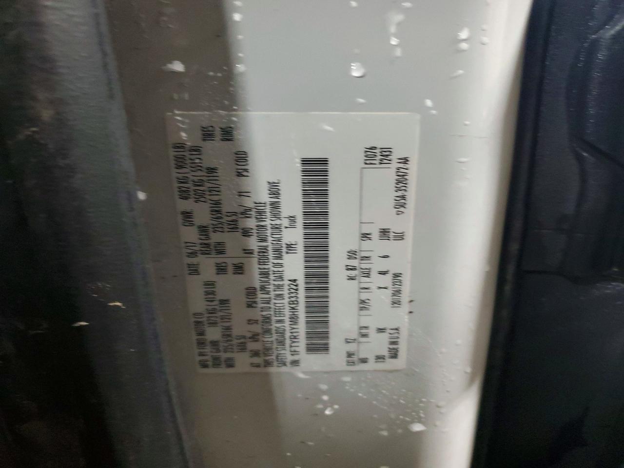 2017 Ford Transit VIN 1FTYR1YM8HKB33224 photo 12