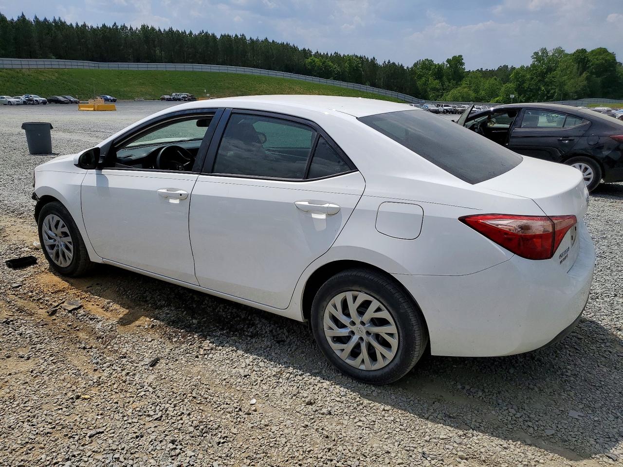 2019 Toyota Corolla VIN 5YFBURHE8KP941853 photo 2