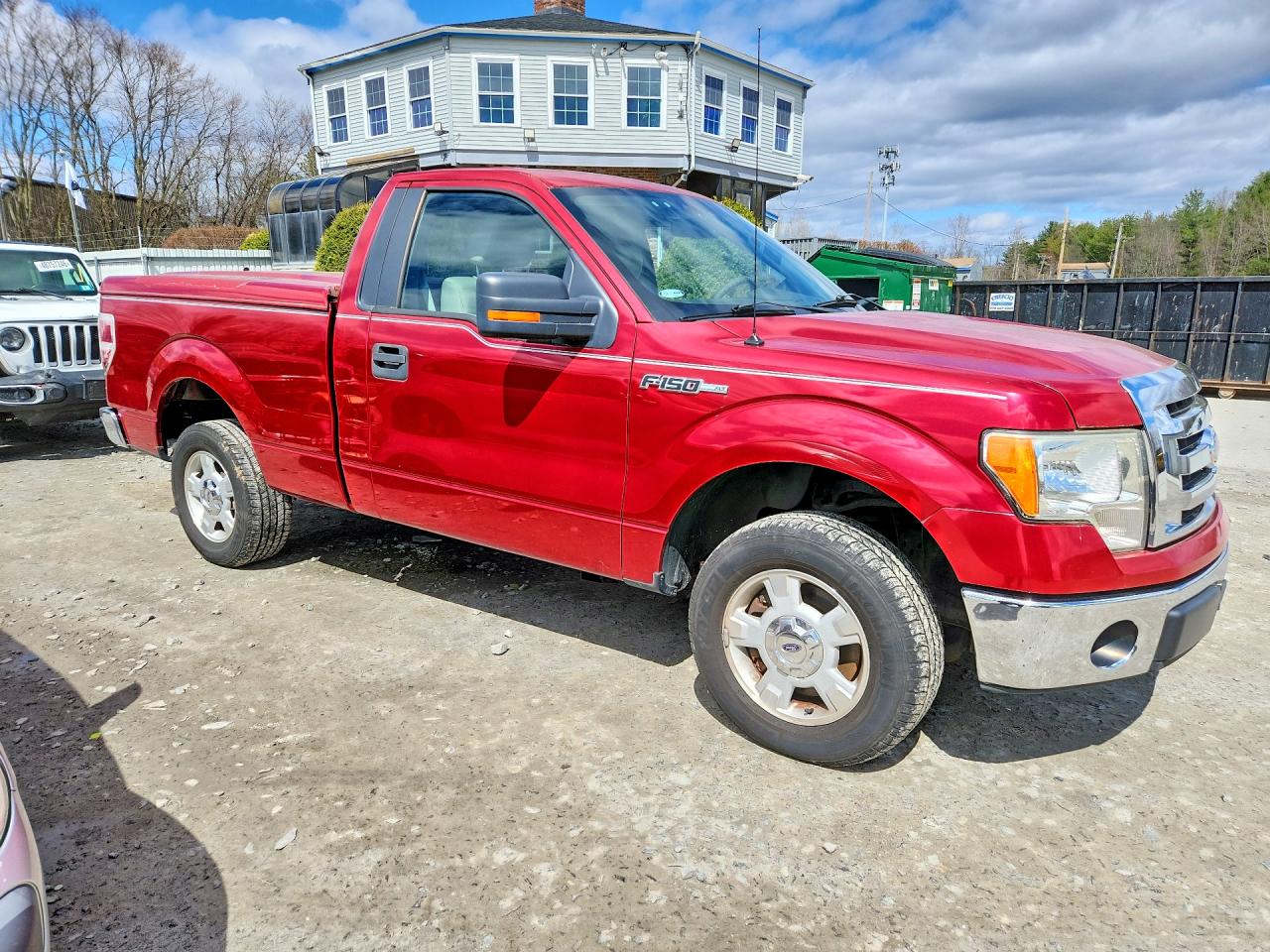 2010 Ford F150 VIN 1FTMF1CW1AKA18535 photo 4