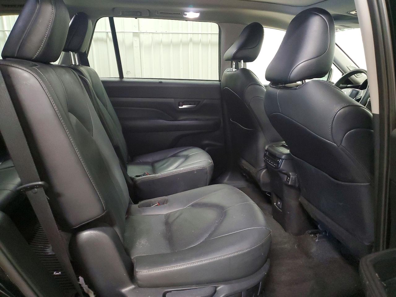 2025 Toyota All other VIN 5TDAAAB55SS073705 photo 11