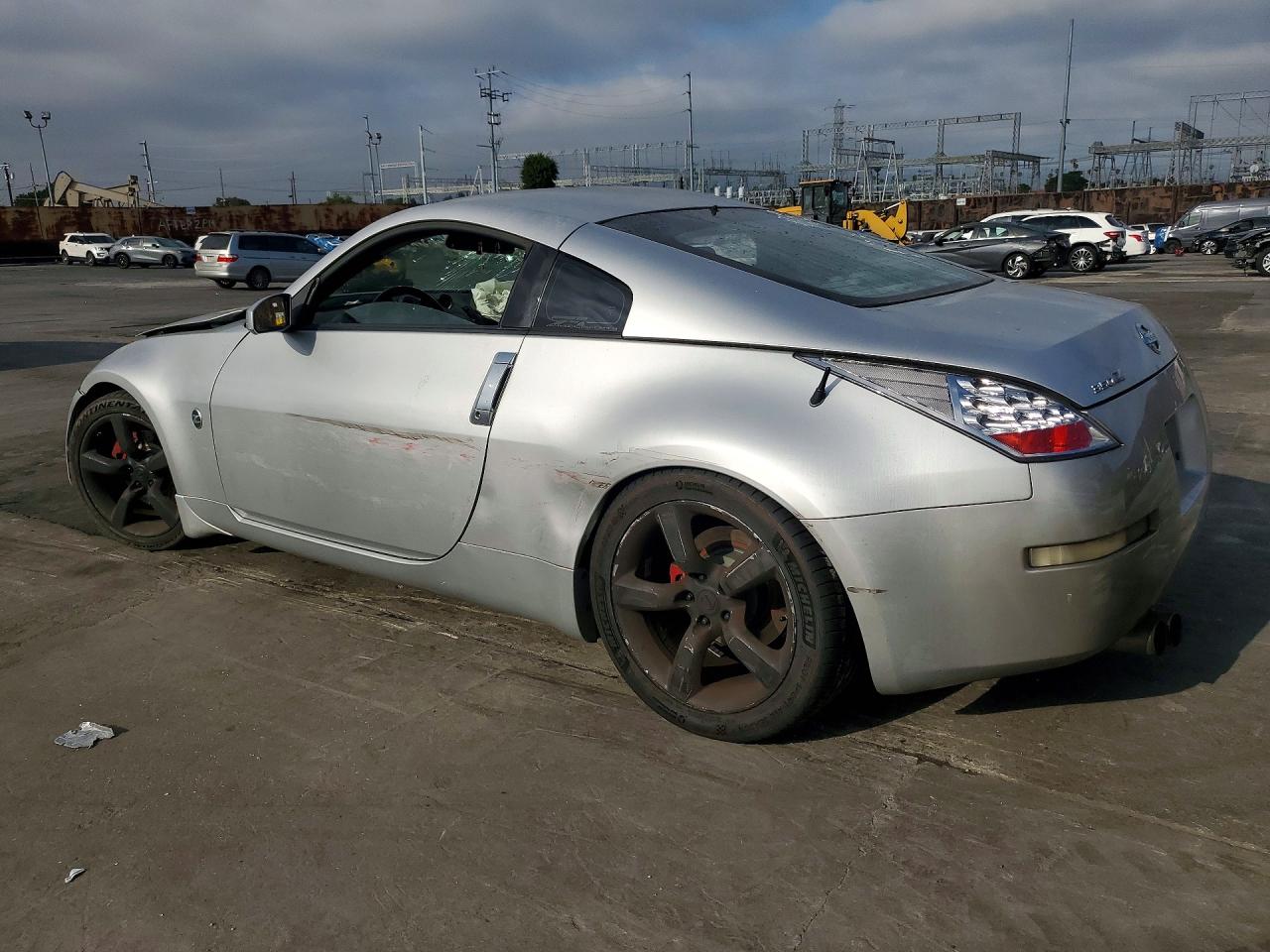 2006 Nissan 350z VIN JN1AZ34D56M301988 photo 2