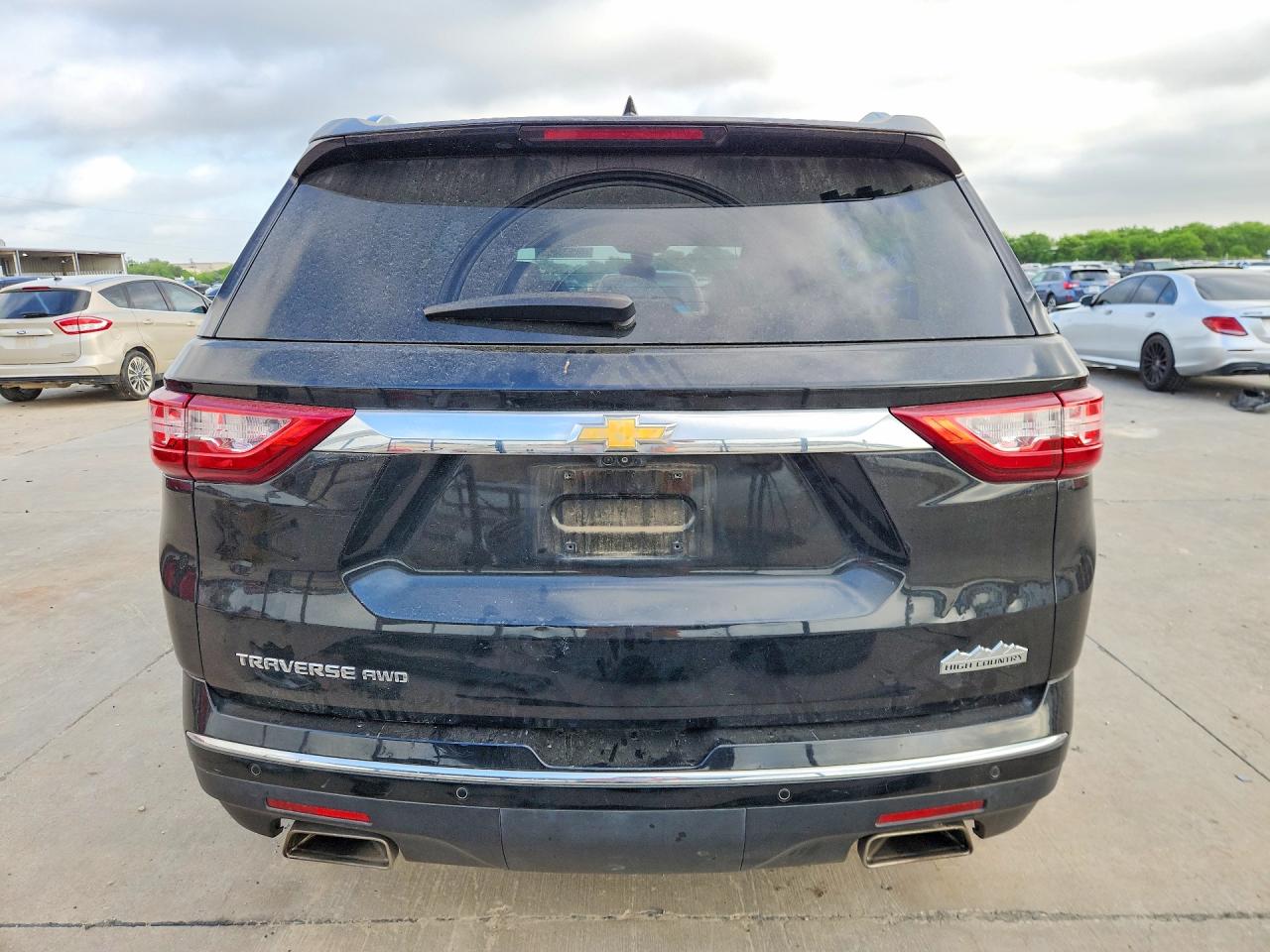 2018 Chevrolet Traverse VIN 1GNEVKKW4JJ109391 photo 6