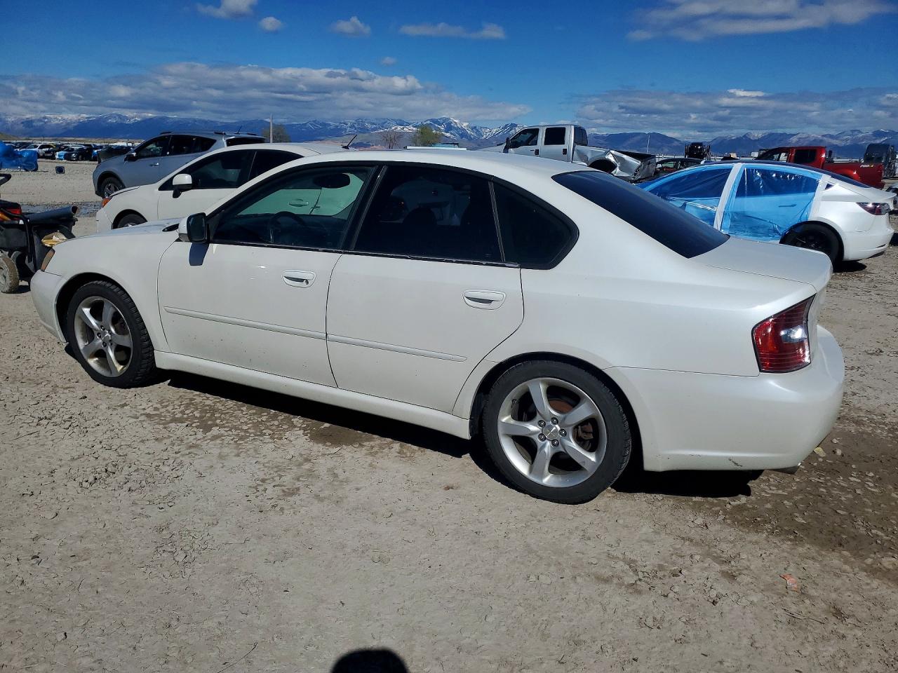 2005 Subaru LEGACY VIN 4S3BL676154213892 photo 2