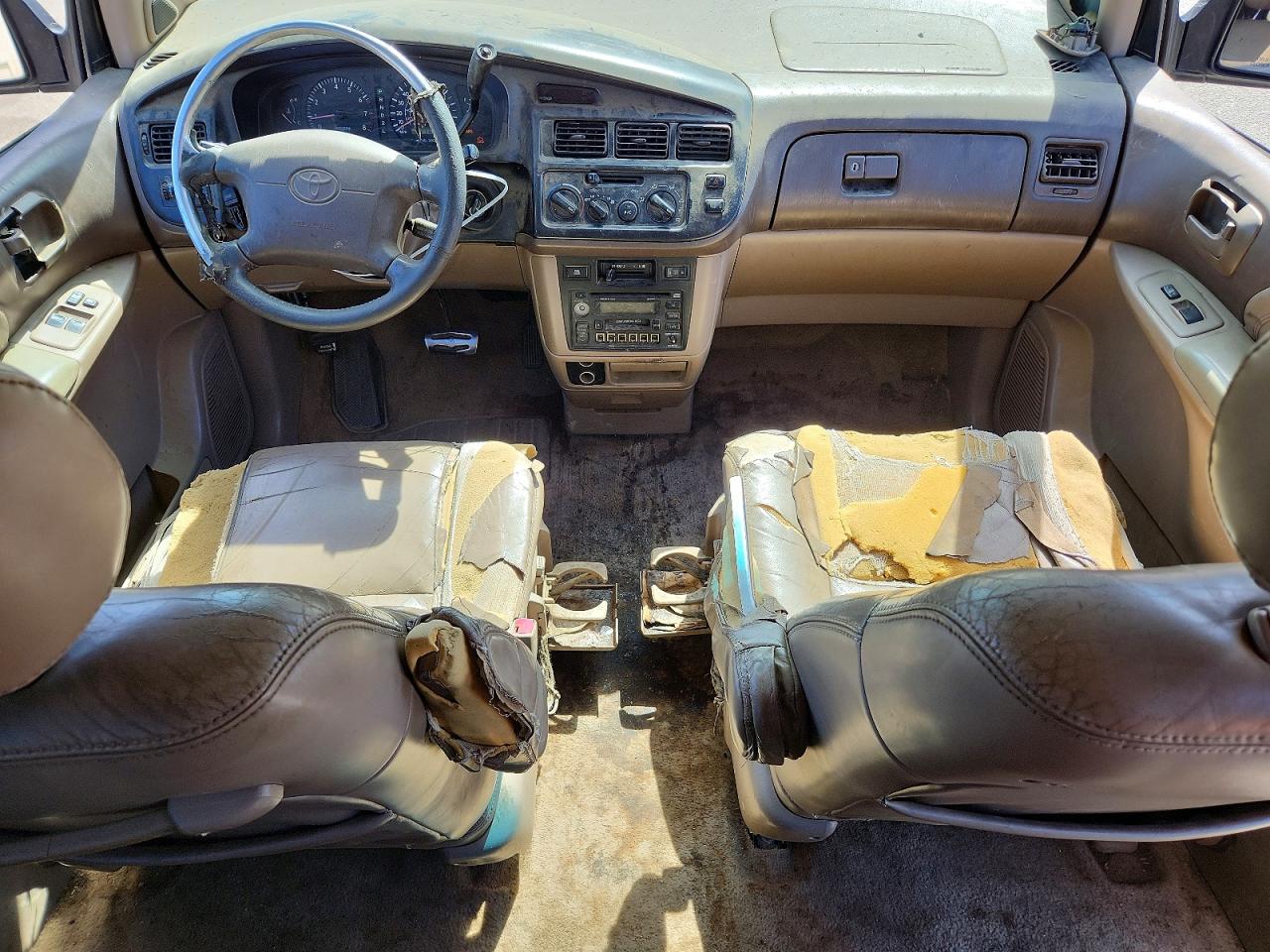 1999 TOYOTA Sienna VIN 4T3ZF13C9XU150020 photo 8
