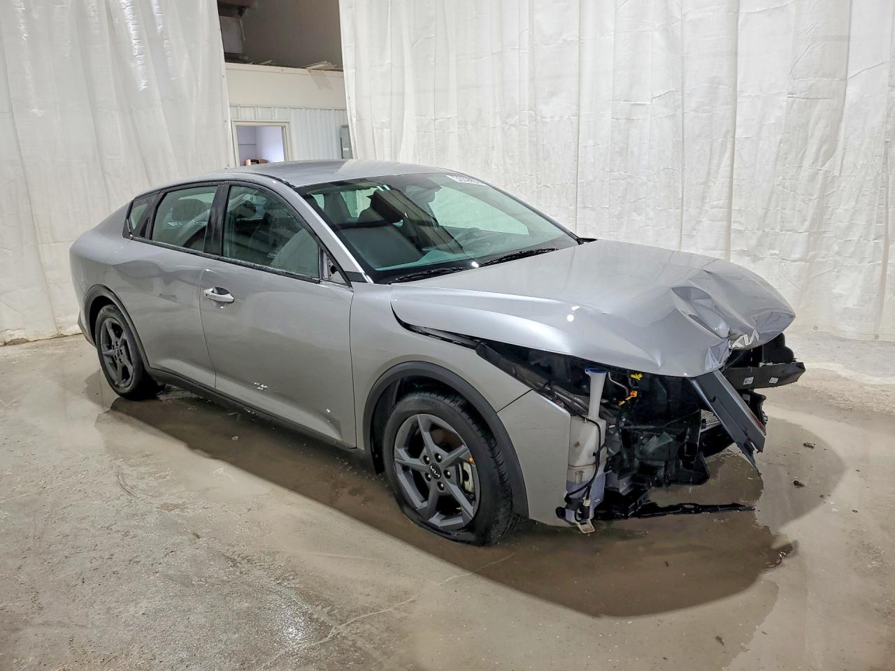 2025 Kia All other VIN 3KPFT4DEXSE054429 photo 4